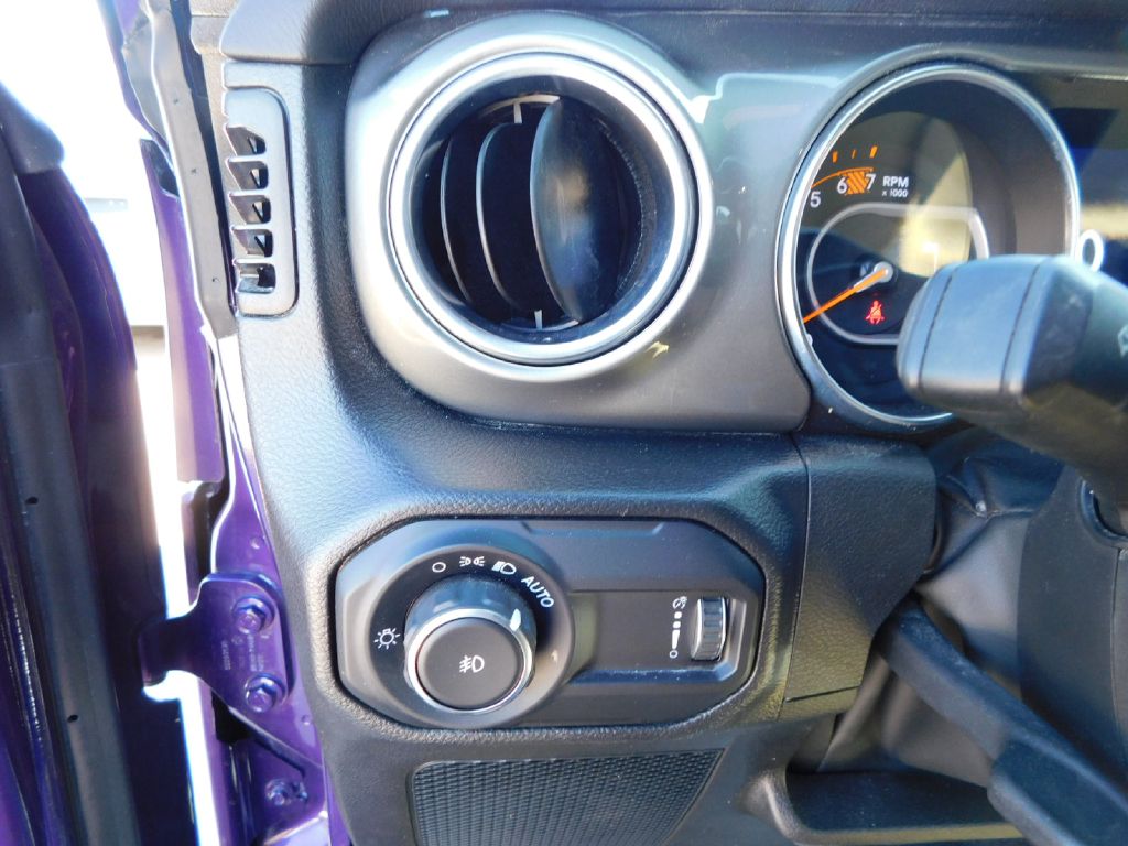 Used Car 2023 Jeep Wrangler  Sahara For Sale Under $25,000 In San Antonio, Texas