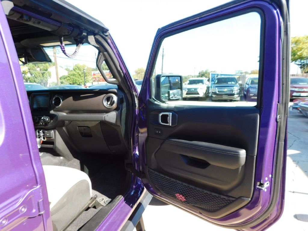 Used Car 2023 Jeep Wrangler  Sahara For Sale Under $25,000 In San Antonio, Texas