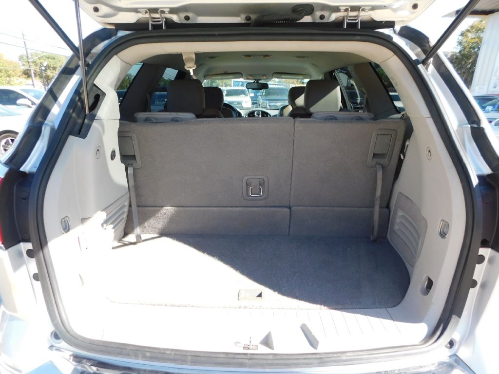 Used Car 2014 Buick Enclave  For Sale Under $10,000 In San Antonio, Texas