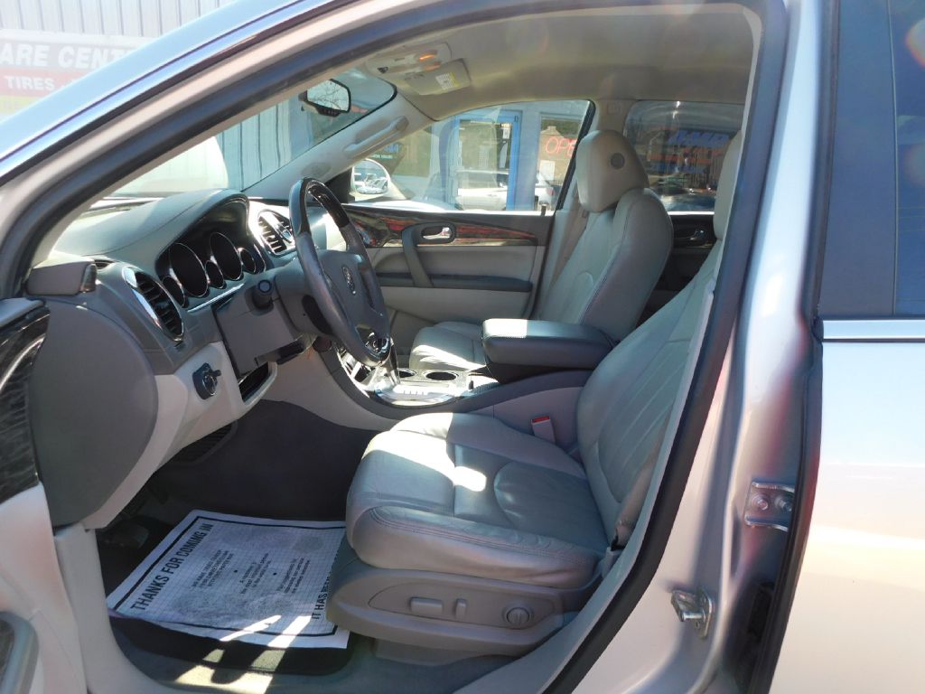 Used Car 2014 Buick Enclave  For Sale Under $10,000 In San Antonio, Texas