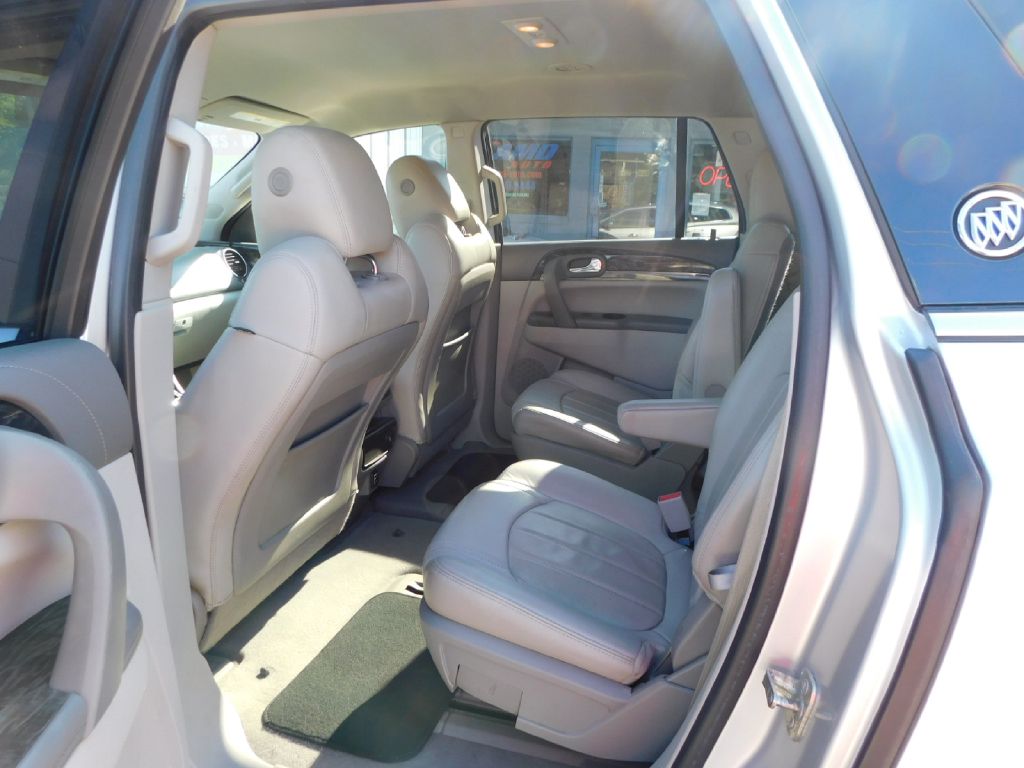 Used Car 2014 Buick Enclave  For Sale Under $10,000 In San Antonio, Texas