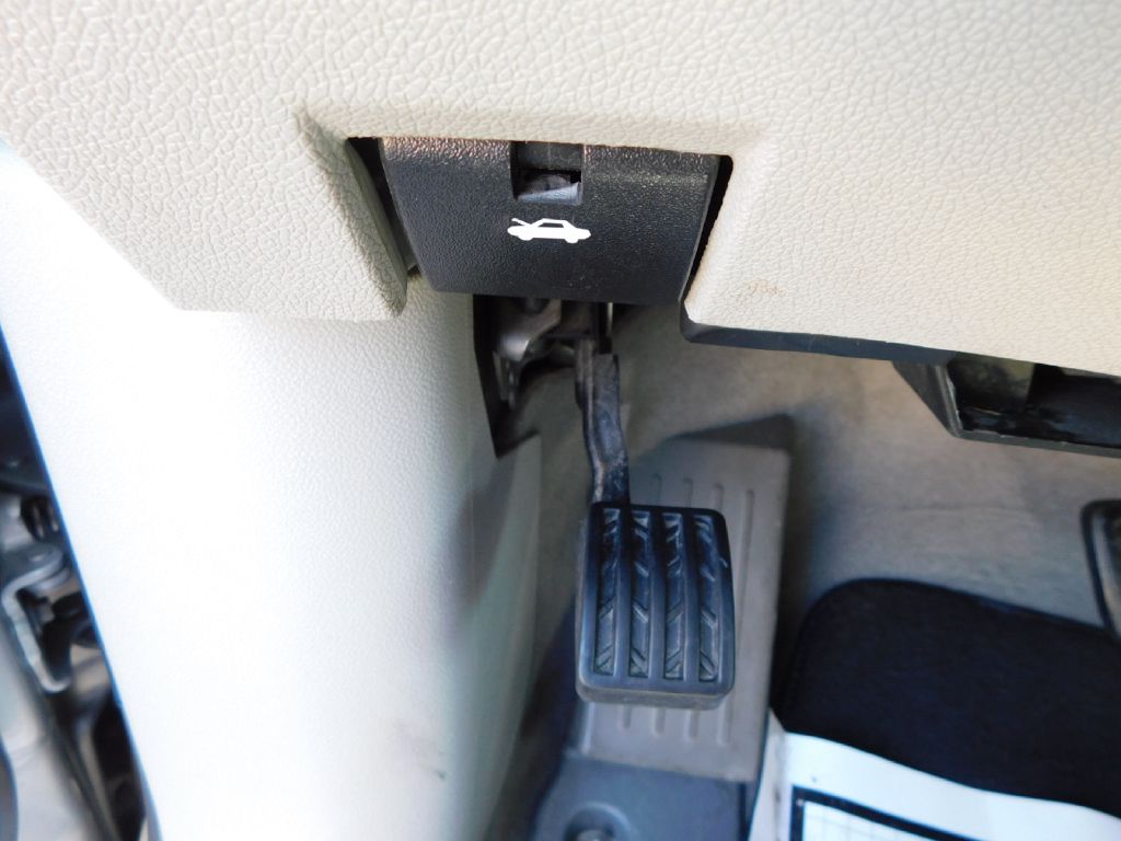 Used Car 2014 Buick Enclave  For Sale Under $10,000 In San Antonio, Texas