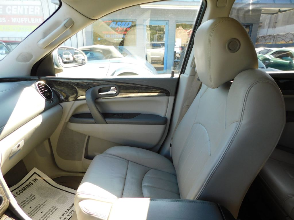 Used Car 2014 Buick Enclave  For Sale Under $10,000 In San Antonio, Texas