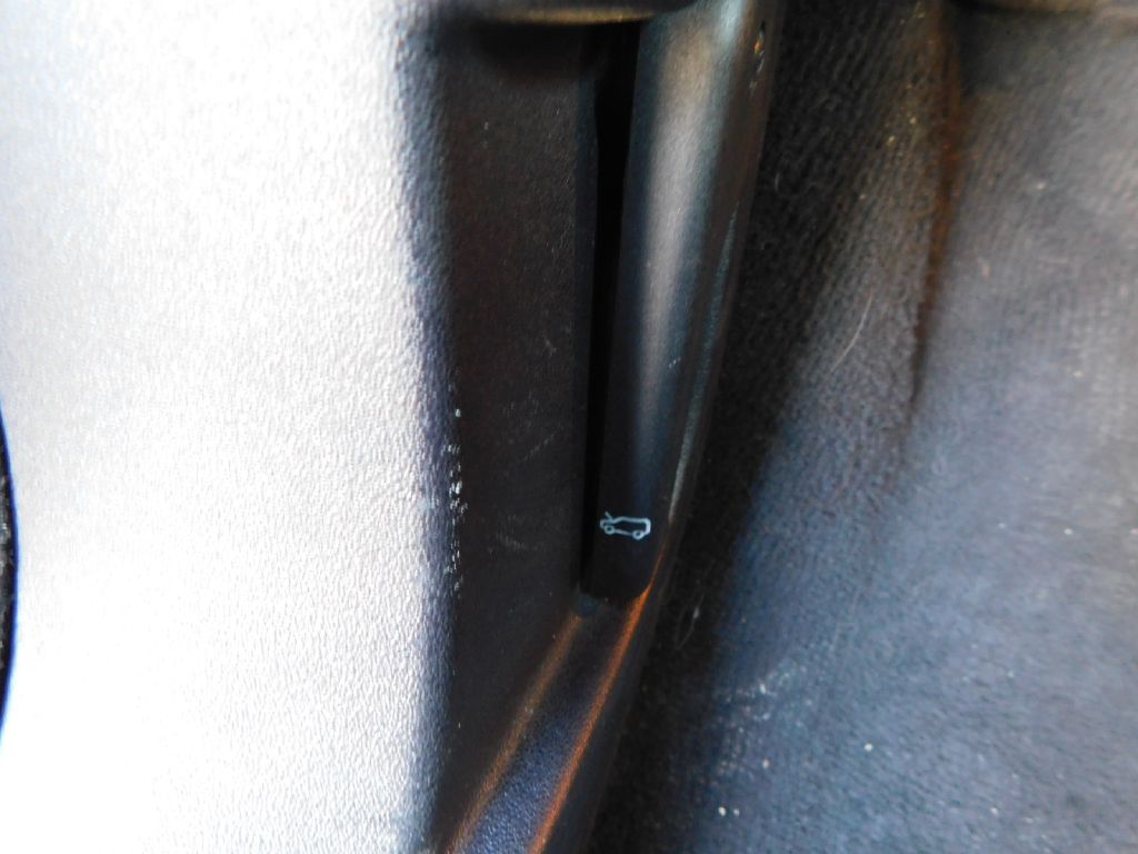 Used Car 2015 Land Rover Range Rover Evo  Pure Plus For Sale Under $12,000 In San Antonio, Texas