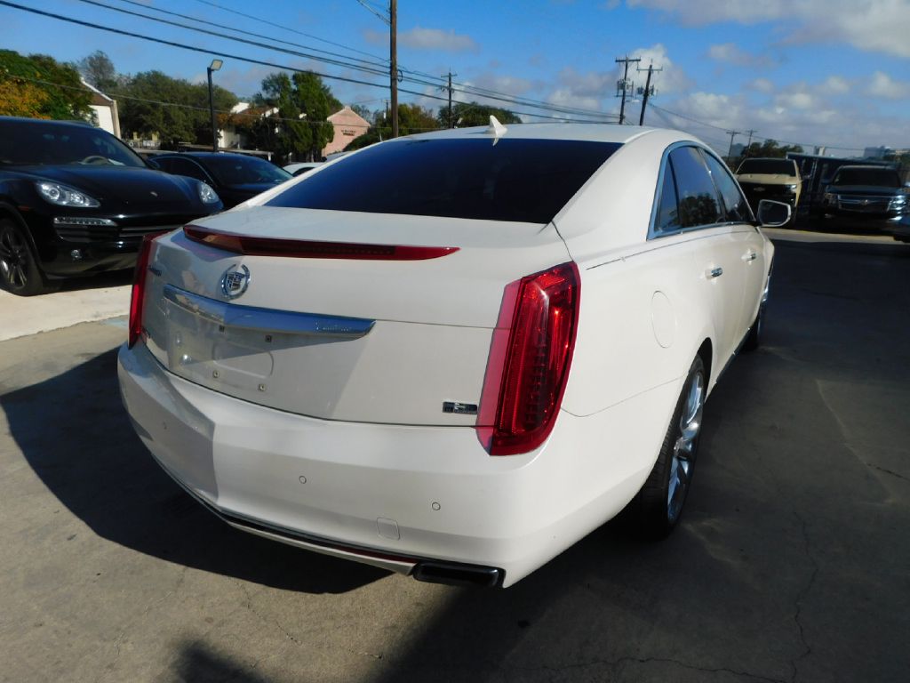 Used Car 2014 Cadillac Xts  Platinum For Sale Under $12,000 In San Antonio, Texas