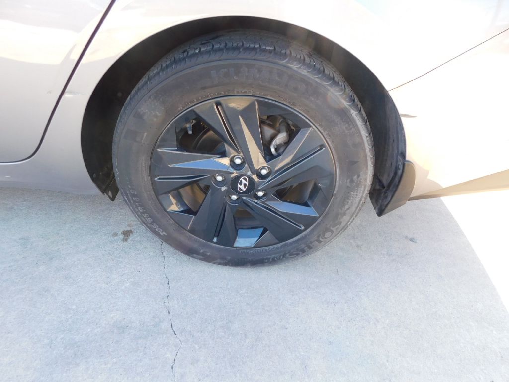 Used Car 2023 Hyundai Elantra  Sel For Sale Under $15,000 In San Antonio, Texas