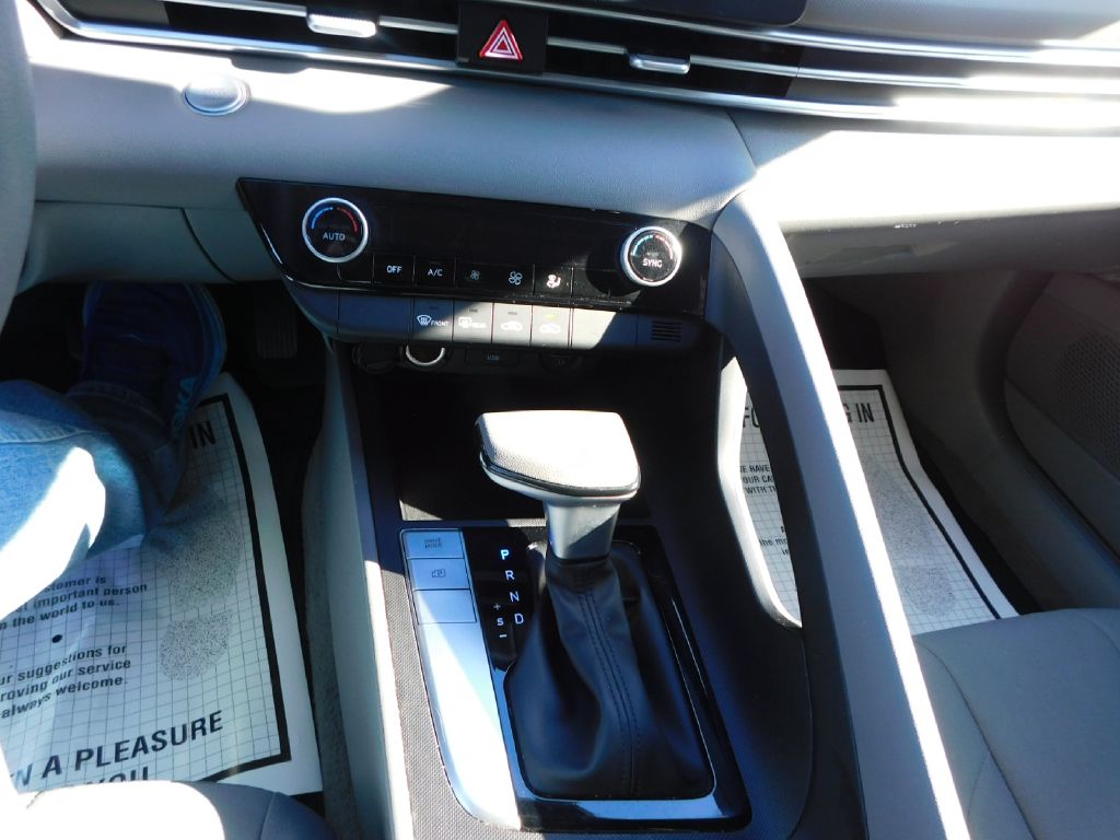 Used Car 2023 Hyundai Elantra  Sel For Sale Under $15,000 In San Antonio, Texas