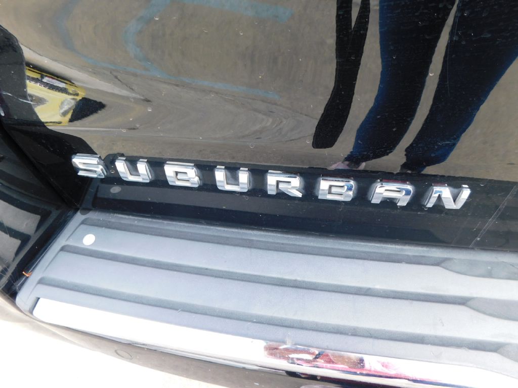 Used Car 2018 Chevrolet Suburban  1500 Premier For Sale Under $20,000 In San Antonio, Texas