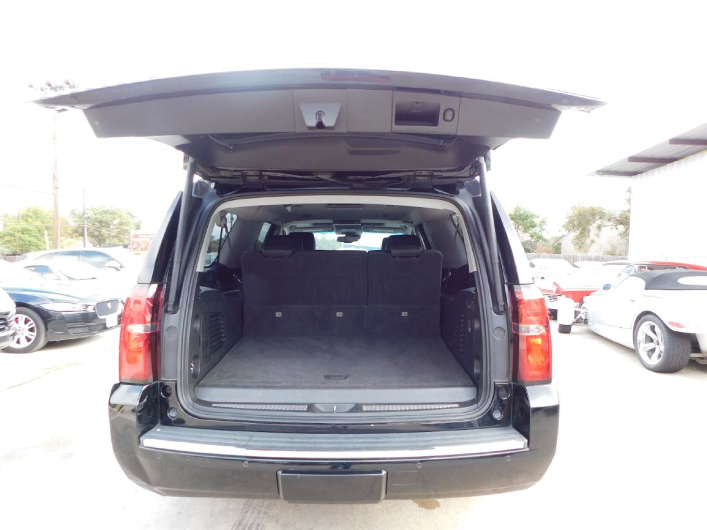 Used Car 2018 Chevrolet Suburban  1500 Premier For Sale Under $20,000 In San Antonio, Texas