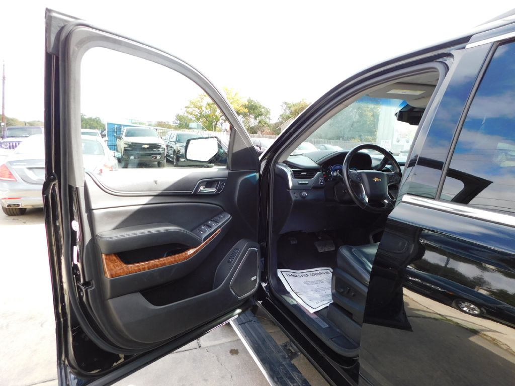 Used Car 2018 Chevrolet Suburban  1500 Premier For Sale Under $20,000 In San Antonio, Texas