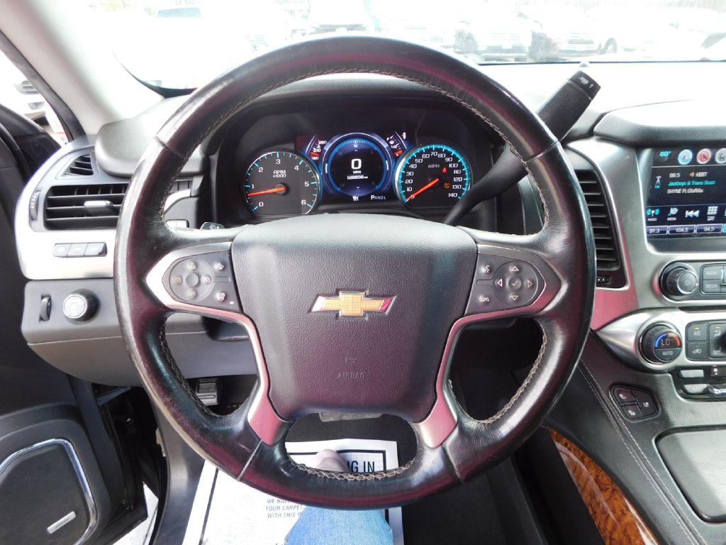 Used Car 2018 Chevrolet Suburban  1500 Premier For Sale Under $20,000 In San Antonio, Texas