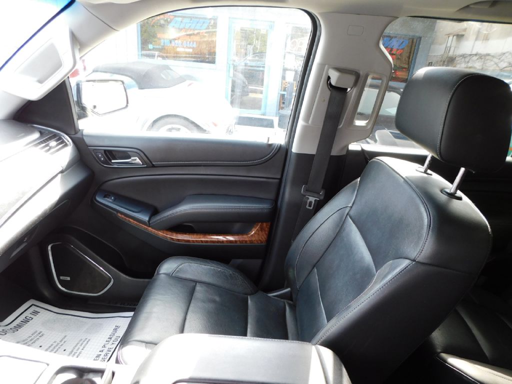 Used Car 2018 Chevrolet Suburban  1500 Premier For Sale Under $20,000 In San Antonio, Texas