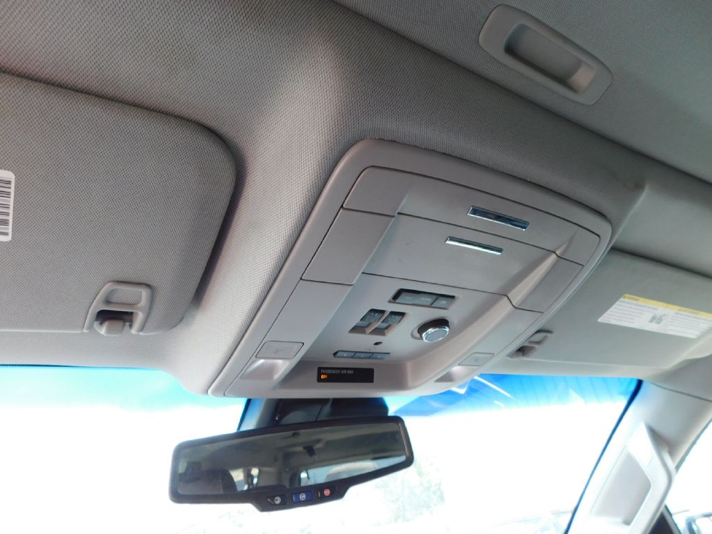 Used Car 2018 Chevrolet Suburban  1500 Premier For Sale Under $20,000 In San Antonio, Texas