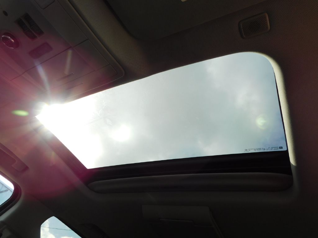 Used Car 2018 Chevrolet Suburban  1500 Premier For Sale Under $20,000 In San Antonio, Texas