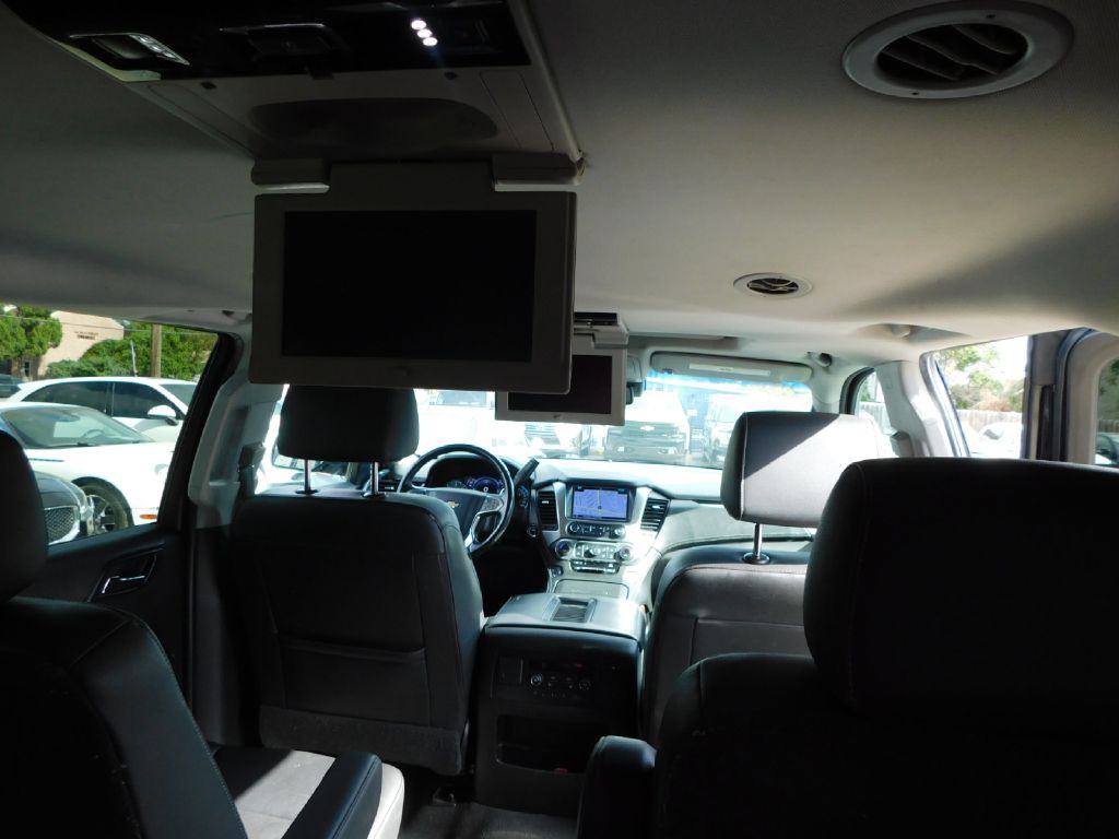 Used Car 2018 Chevrolet Suburban  1500 Premier For Sale Under $20,000 In San Antonio, Texas