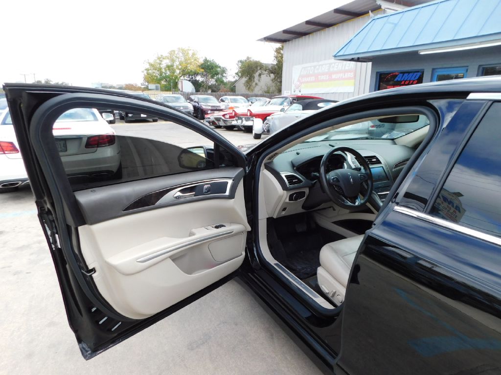 Used Car 2016 Lincoln Mkz  For Sale Under $10,000 In San Antonio, Texas