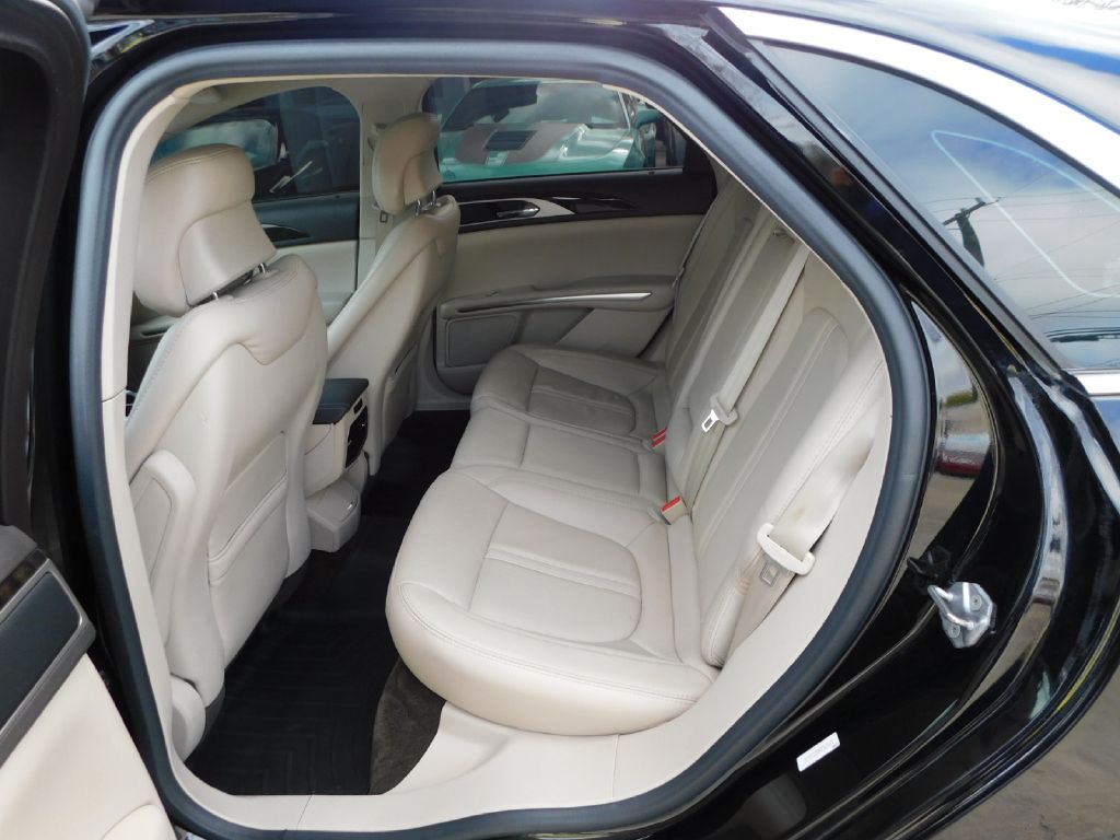 Used Car 2016 Lincoln Mkz  For Sale Under $10,000 In San Antonio, Texas