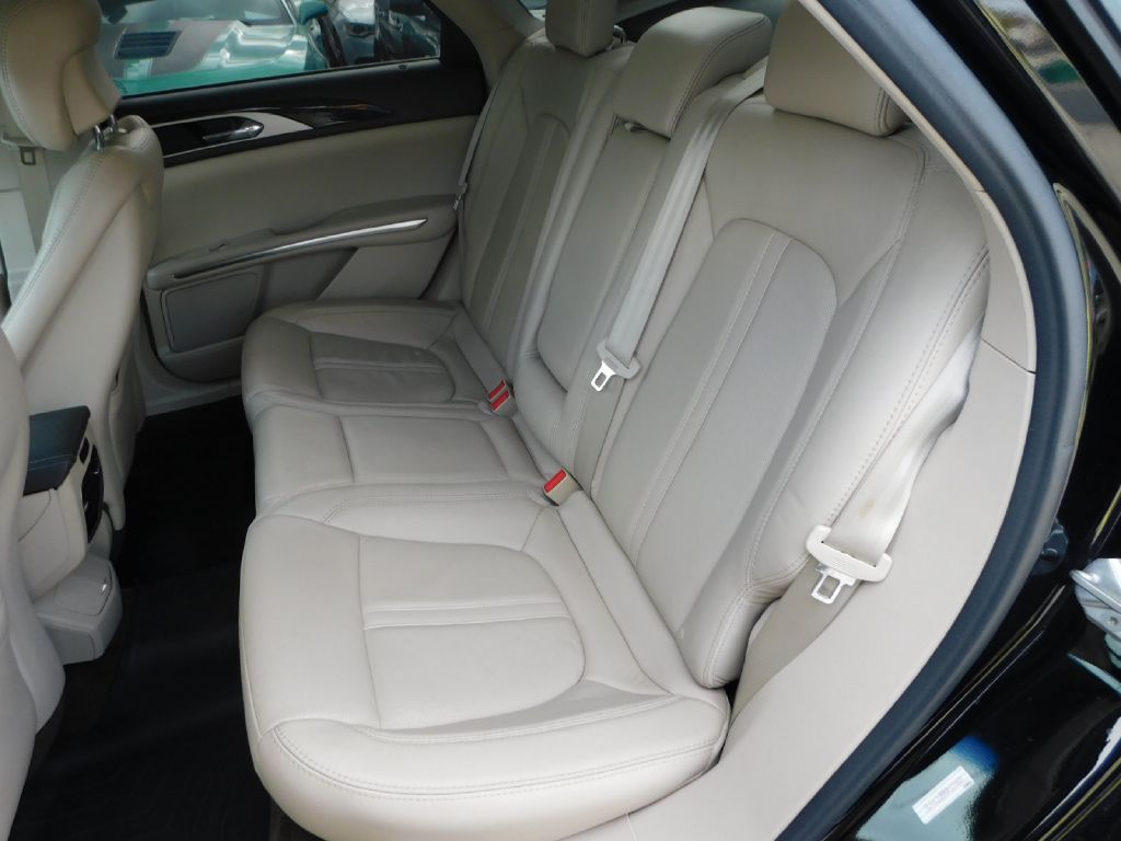 Used Car 2016 Lincoln Mkz  For Sale Under $10,000 In San Antonio, Texas