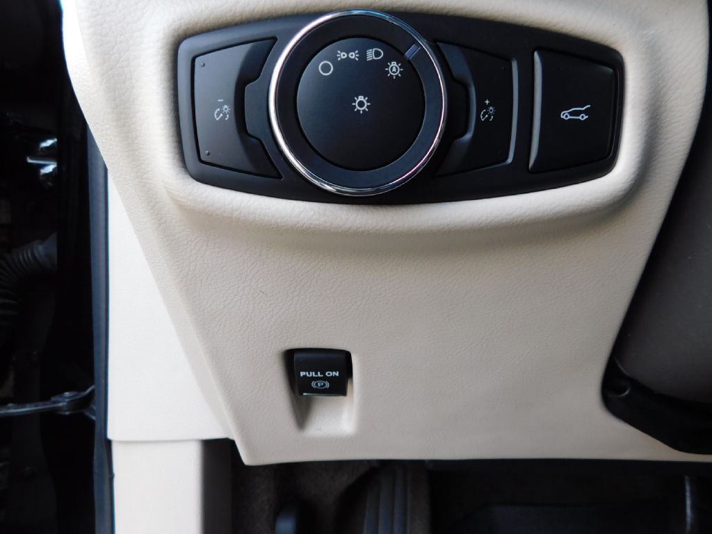 Used Car 2016 Lincoln Mkz  For Sale Under $10,000 In San Antonio, Texas