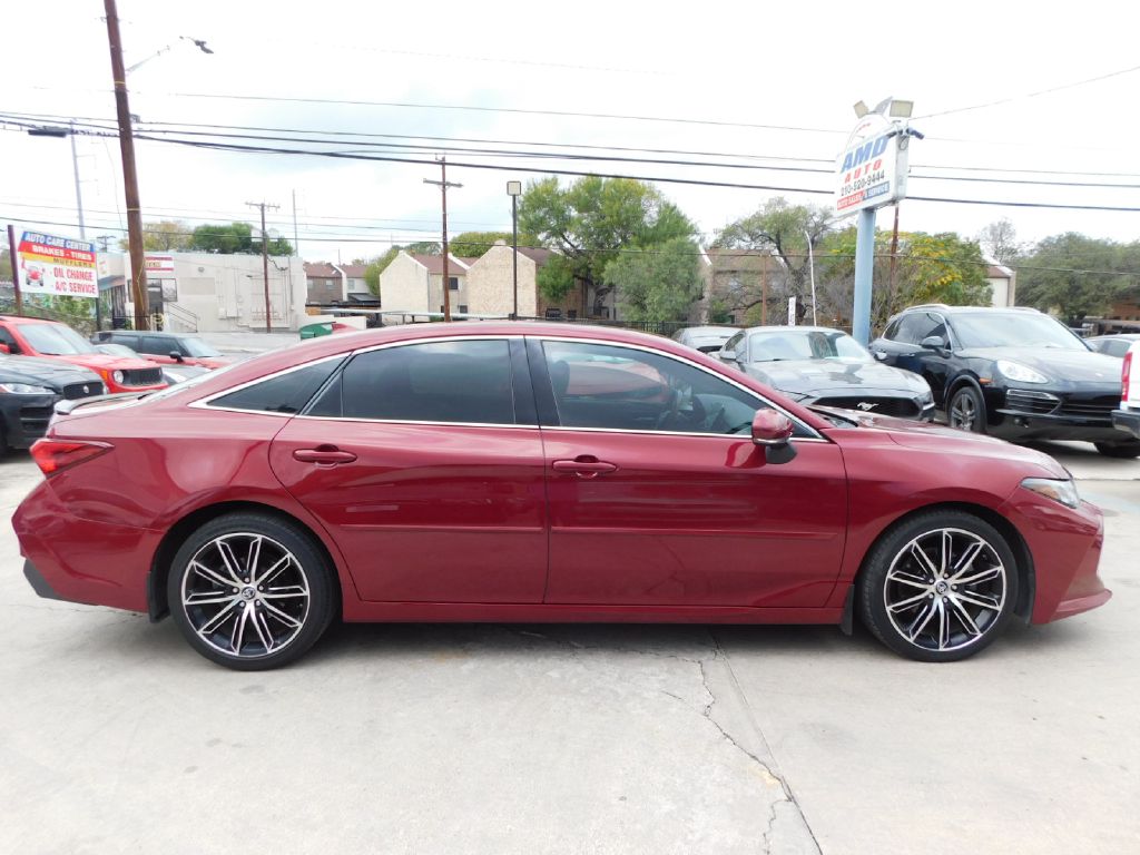 Used Car 2019 Toyota Avalon  Xle For Sale Under $15,000 In San Antonio, Texas