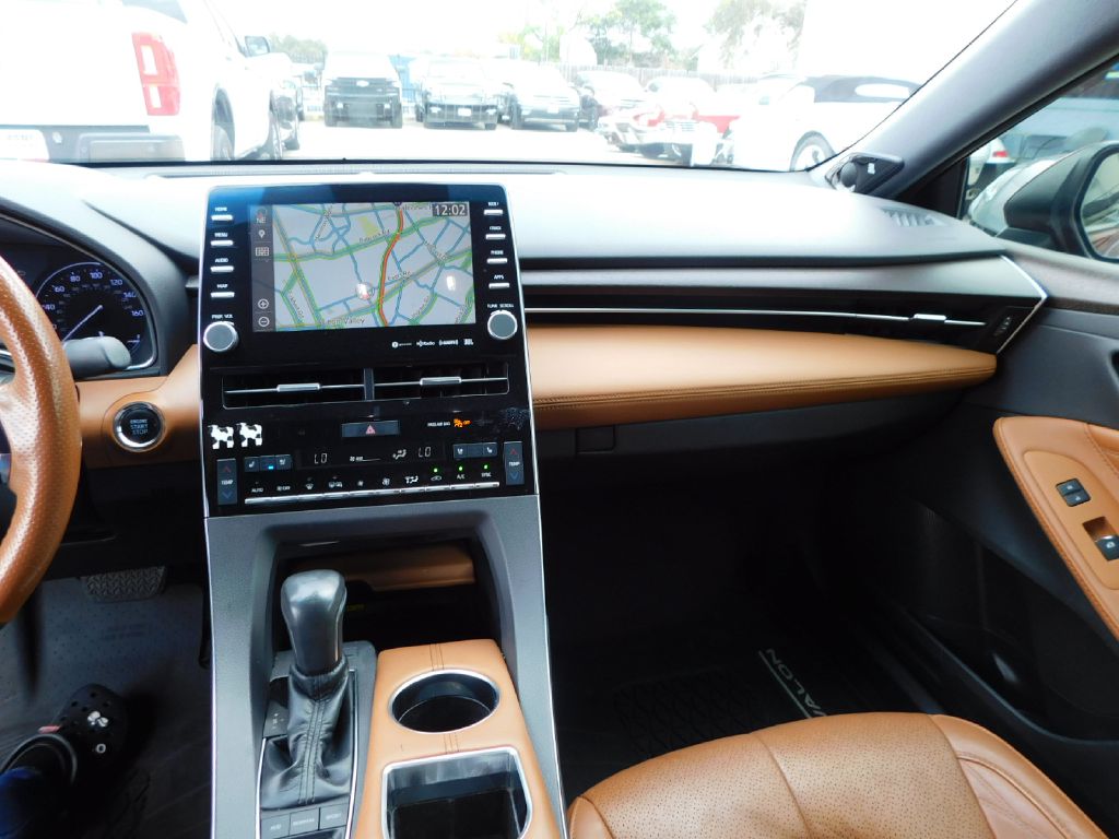 Used Car 2019 Toyota Avalon  Xle For Sale Under $15,000 In San Antonio, Texas