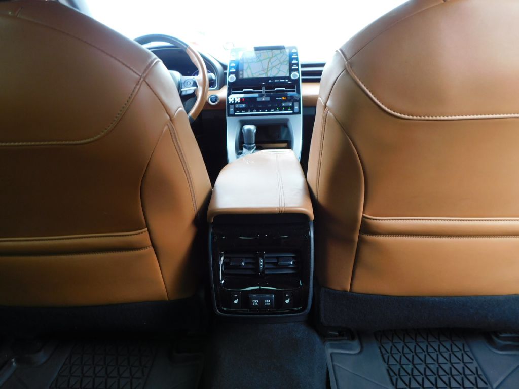 Used Car 2019 Toyota Avalon  Xle For Sale Under $15,000 In San Antonio, Texas