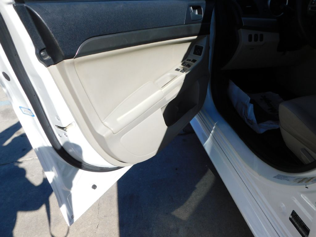 Used Car 2013 Mitsubishi Lancer  Es/es Sport For Sale Under $10,000 In San Antonio, Texas