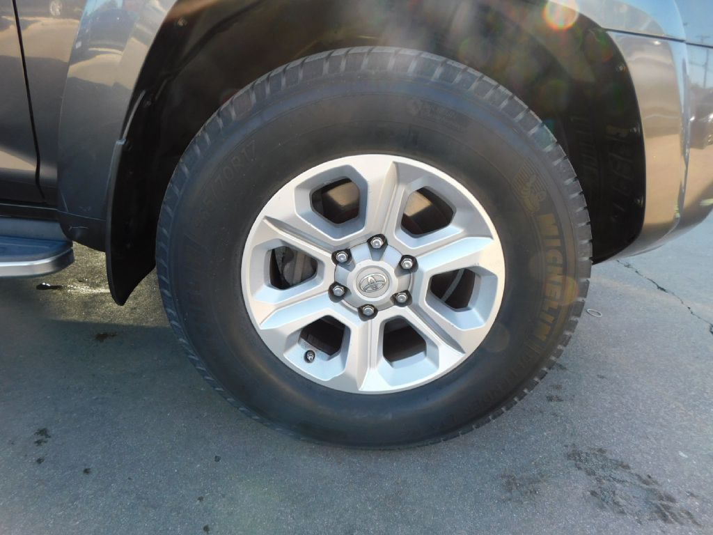 Used Car 2015 Toyota 4runner  Sr5 For Sale Under $20,000 In San Antonio, Texas