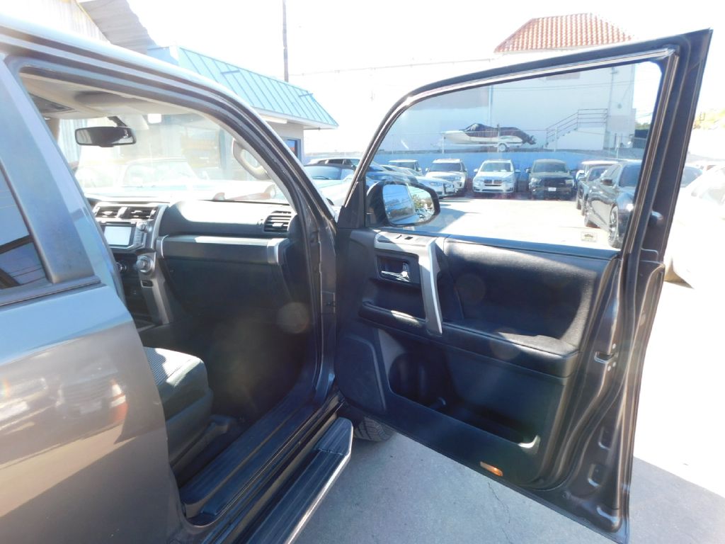 Used Car 2015 Toyota 4runner  Sr5 For Sale Under $20,000 In San Antonio, Texas