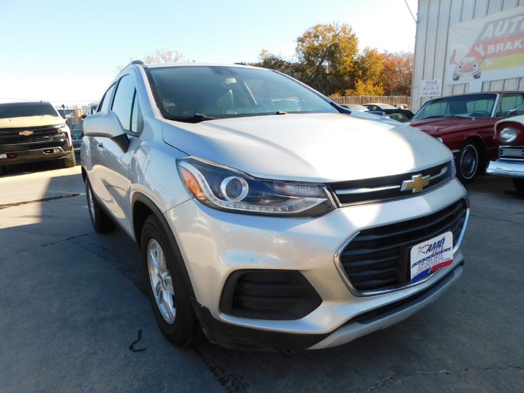 Used Car 2021 Chevrolet Trax  1lt For Sale Under $15,000 In San Antonio, Texas