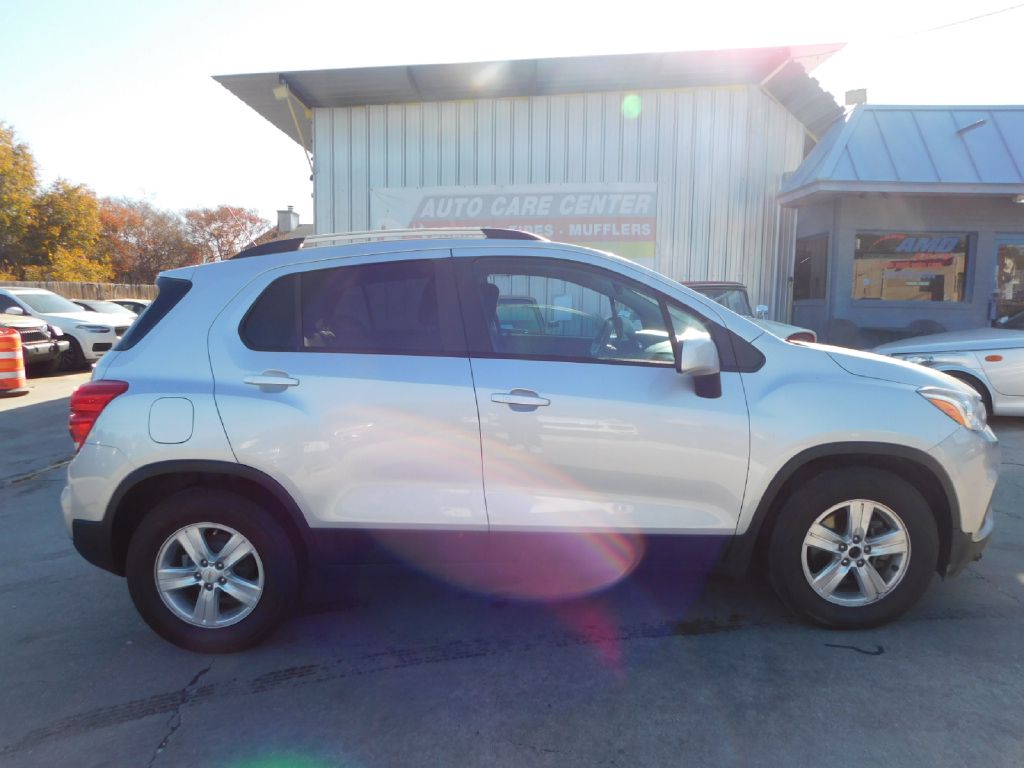 Used Car 2021 Chevrolet Trax  1lt For Sale Under $15,000 In San Antonio, Texas