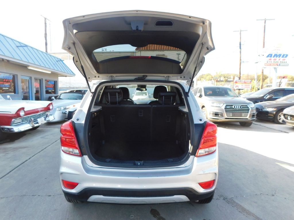 Used Car 2021 Chevrolet Trax  1lt For Sale Under $15,000 In San Antonio, Texas