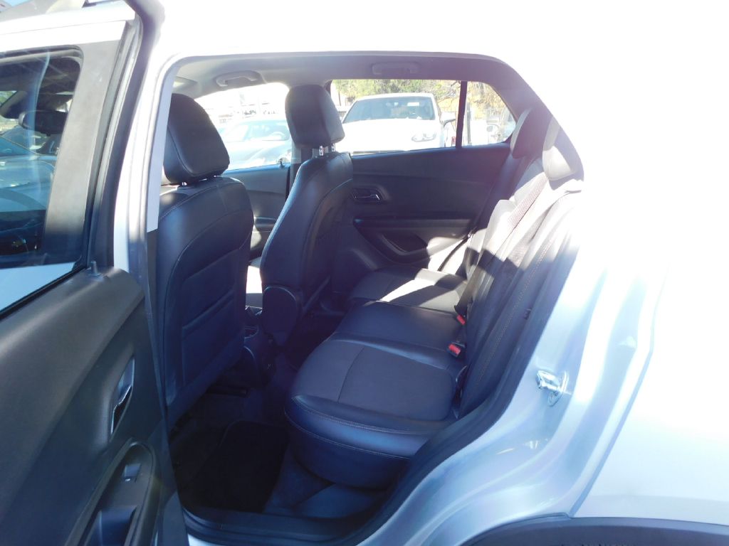 Used Car 2021 Chevrolet Trax  1lt For Sale Under $15,000 In San Antonio, Texas