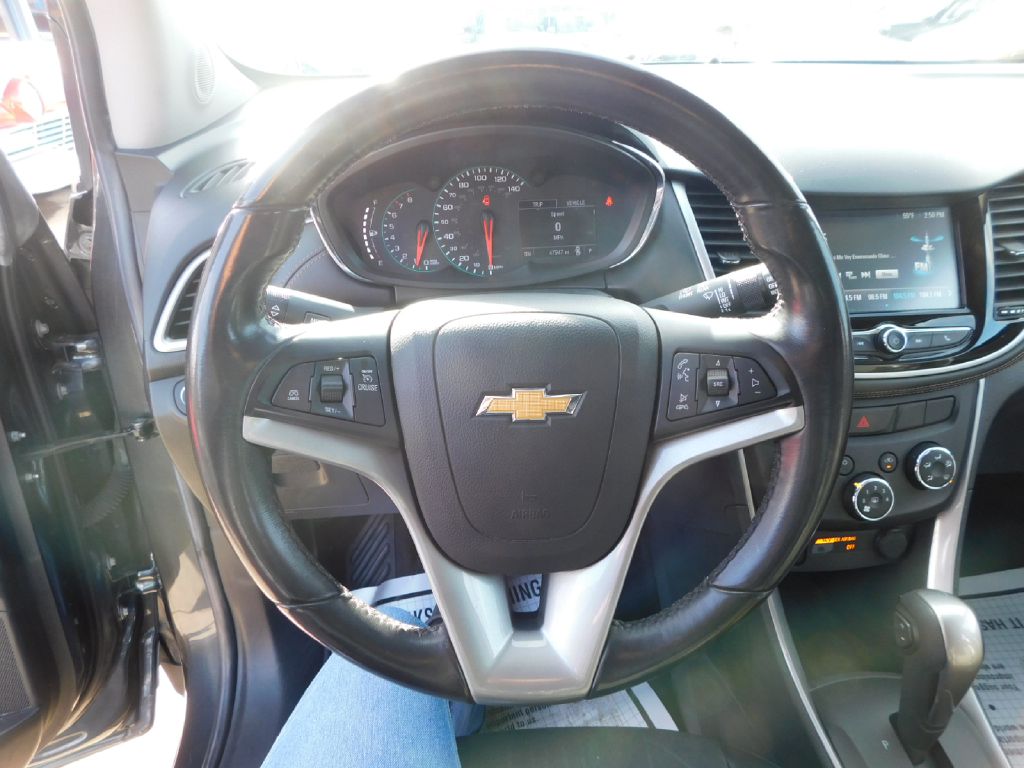 Used Car 2017 Chevrolet Trax  1lt For Sale Under $10,000 In San Antonio, Texas