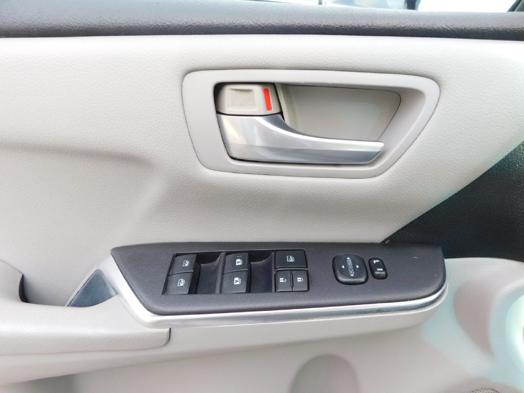 Used Car 2016 Toyota Camry  Le For Sale Under $15,000 In San Antonio, Texas