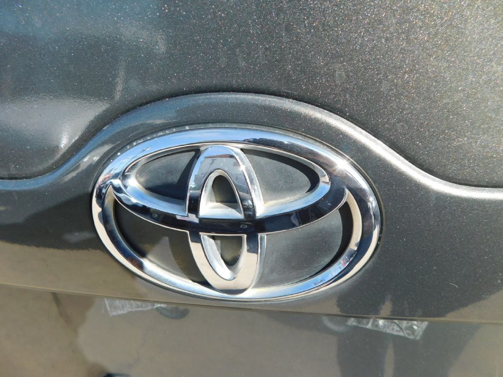 Used Car 2012 Toyota Camry  Base For Sale Under $10,000 In San Antonio, Texas