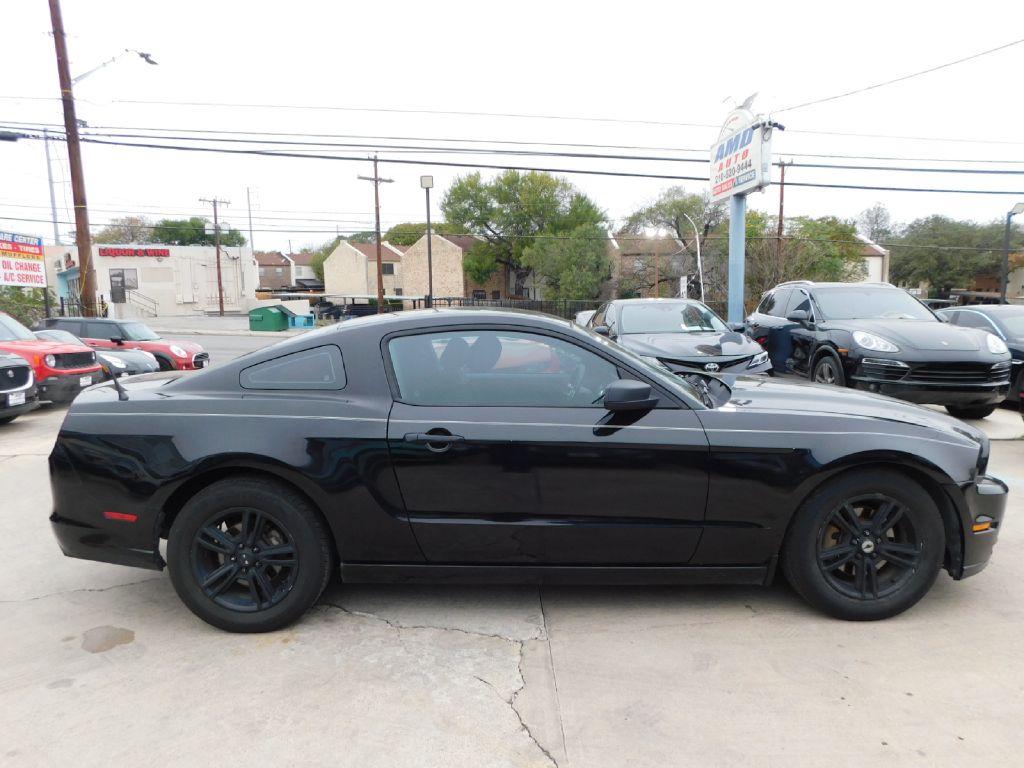 Used Car 2013 Ford Mustang  For Sale Under $10,000 In San Antonio, Texas