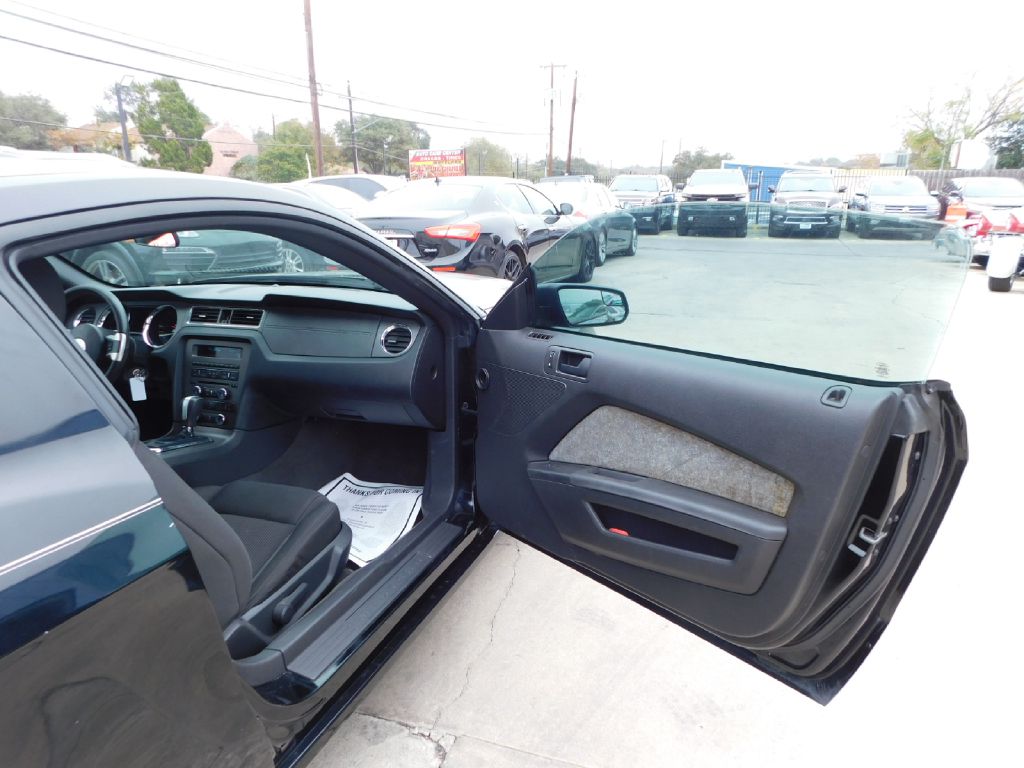 Used Car 2013 Ford Mustang  For Sale Under $10,000 In San Antonio, Texas