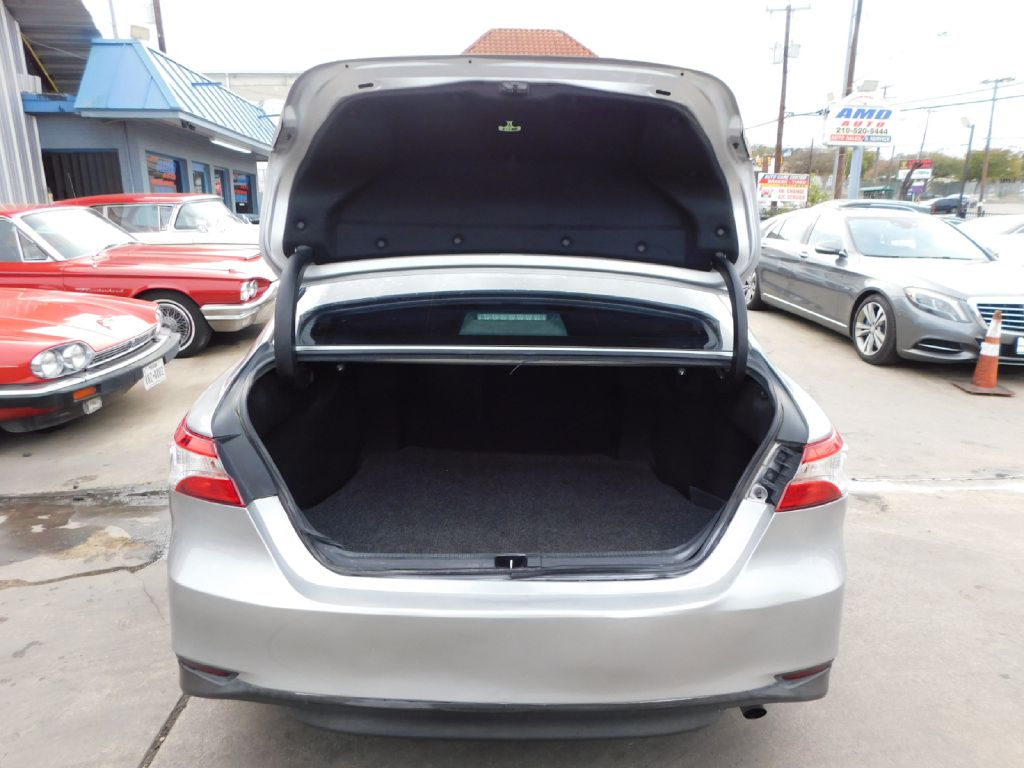 Used Car 2018 Toyota Camry  Le For Sale Under $15,000 In San Antonio, Texas