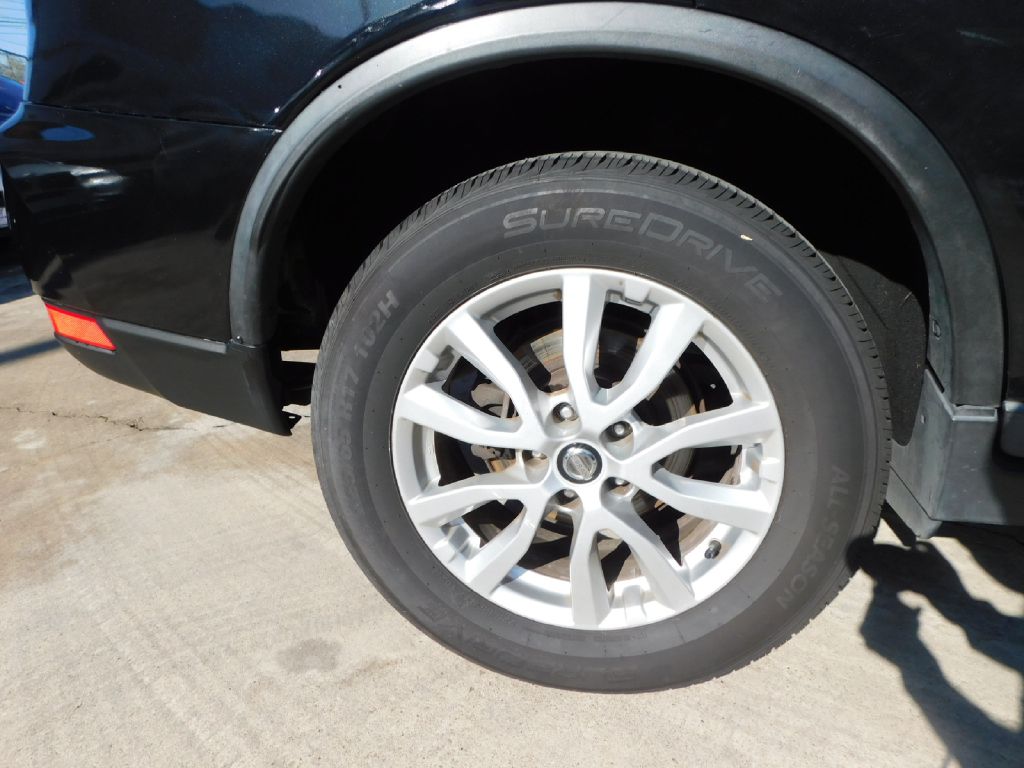 Used Car 2017 Nissan Rogue  S For Sale Under $12,000 In San Antonio, Texas