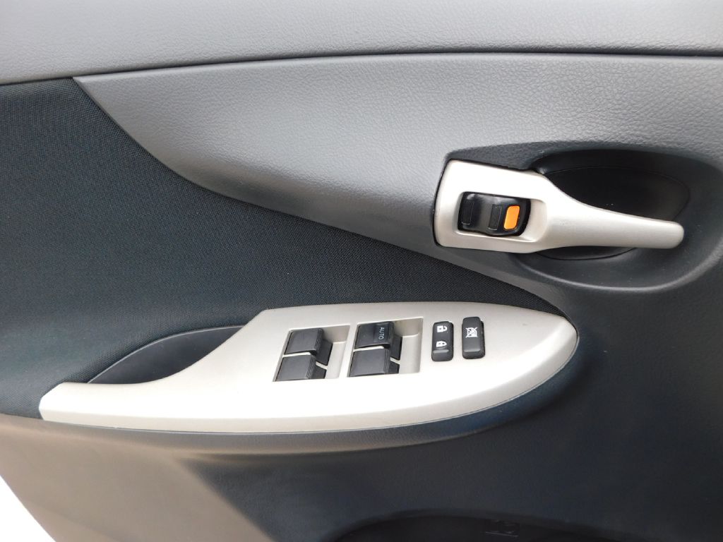 Used Car 2013 Toyota Corolla  S For Sale Under $10,000 In San Antonio, Texas