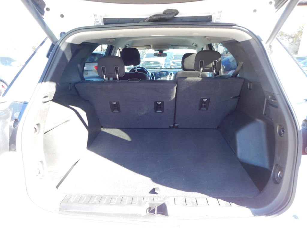 Used Car 2018 Chevrolet Equinox  Lt For Sale Under $10,000 In San Antonio, Texas