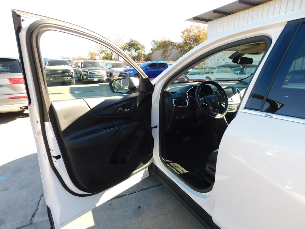 Used Car 2018 Chevrolet Equinox  Lt For Sale Under $10,000 In San Antonio, Texas