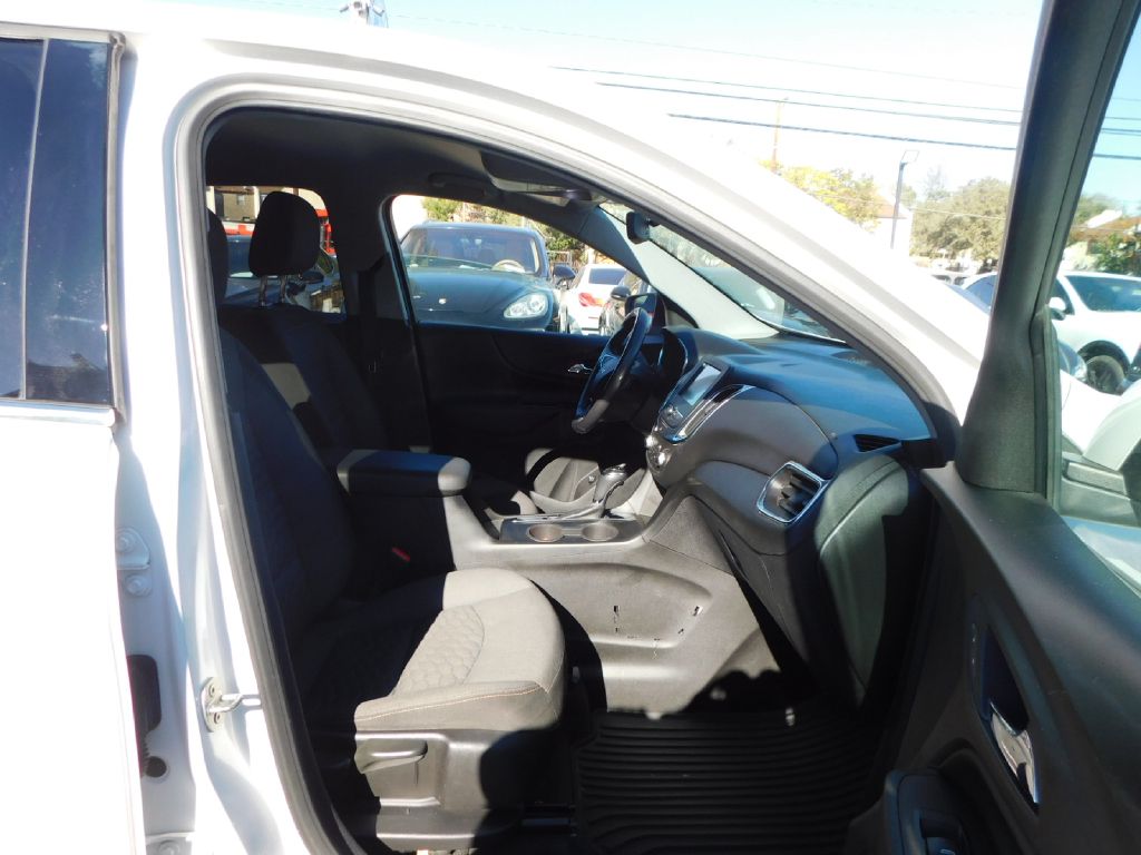 Used Car 2018 Chevrolet Equinox  Lt For Sale Under $10,000 In San Antonio, Texas
