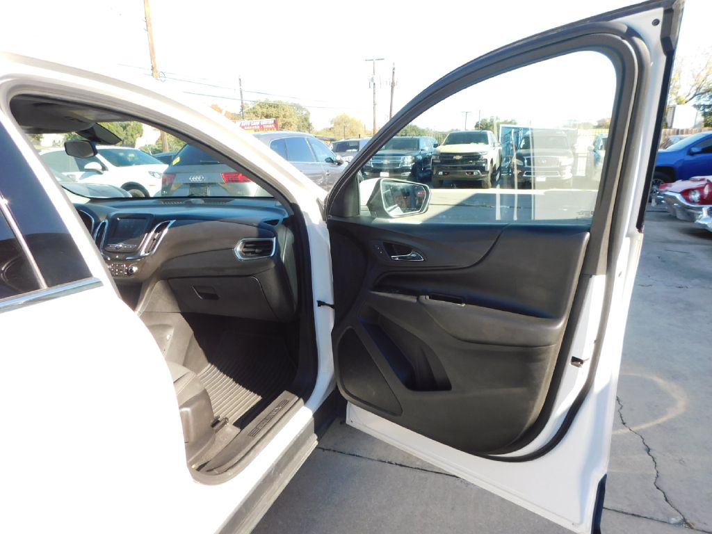 Used Car 2018 Chevrolet Equinox  Lt For Sale Under $10,000 In San Antonio, Texas