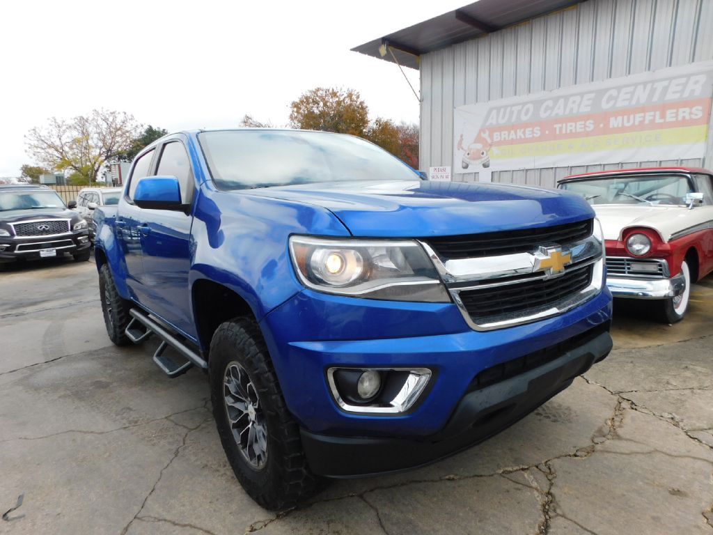 Used Car 2019 Chevrolet Colorado  Z71 For Sale Under $15,000 In San Antonio, Texas