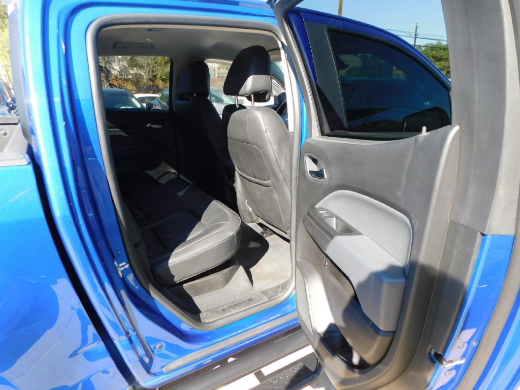 Used Car 2019 Chevrolet Colorado  Z71 For Sale Under $15,000 In San Antonio, Texas