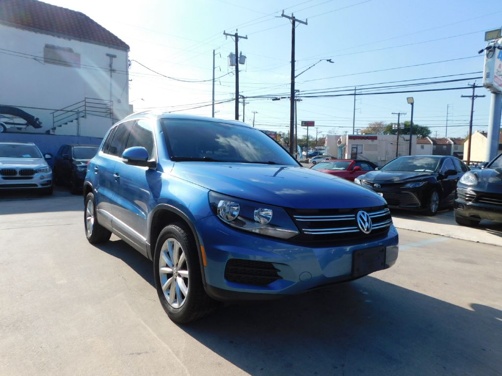 Used Car 2017 Volkswagen Tiguan  Wolfsburg For Sale Under $10,000 In San Antonio, Texas