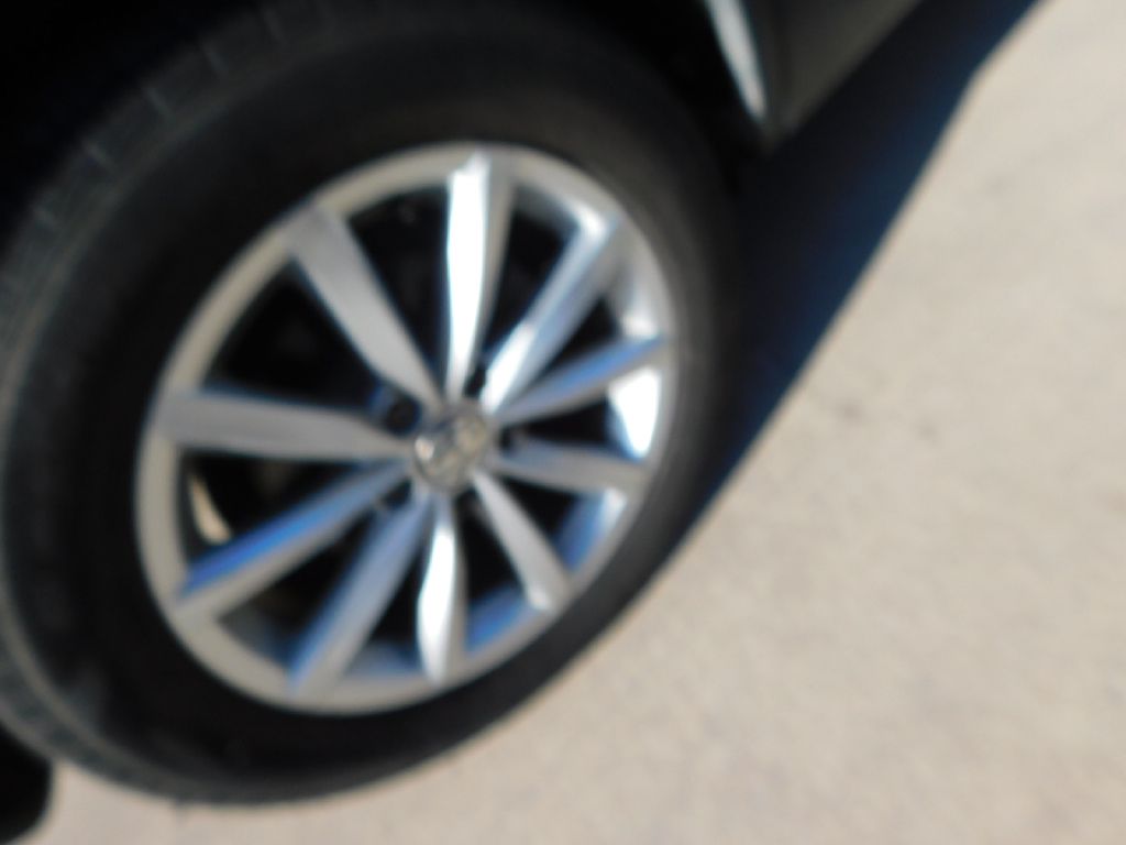 Used Car 2017 Volkswagen Tiguan  Wolfsburg For Sale Under $10,000 In San Antonio, Texas