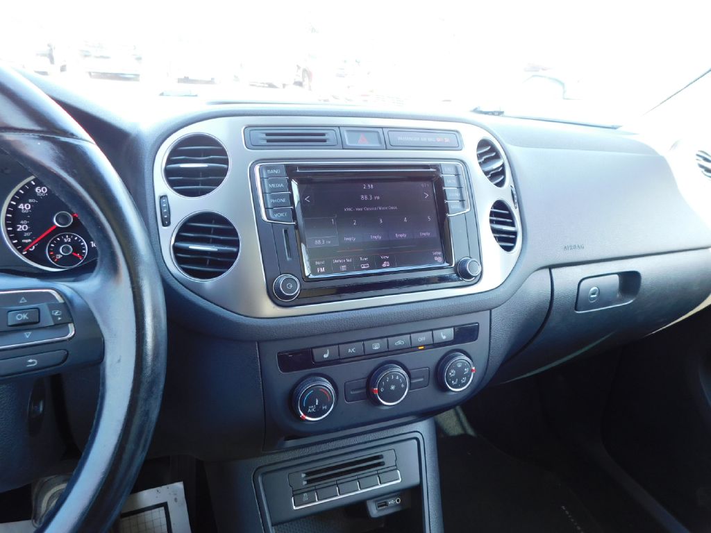Used Car 2017 Volkswagen Tiguan  Wolfsburg For Sale Under $10,000 In San Antonio, Texas